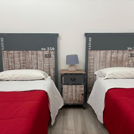 Cala Azzurra Macari Bed And Breakfast And Holidays House Esterno foto