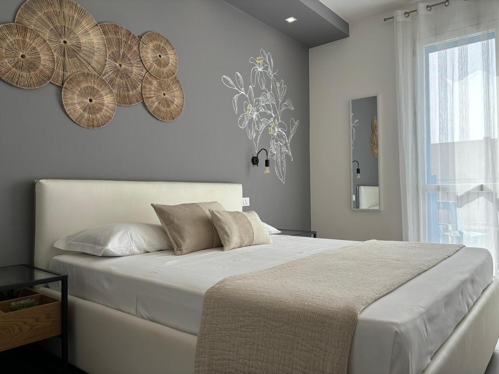 Cala Azzurra Macari Bed And Breakfast And Holidays House Esterno foto